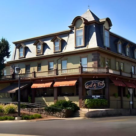 Altland House Inn & Suites Abbottstown Esterno foto