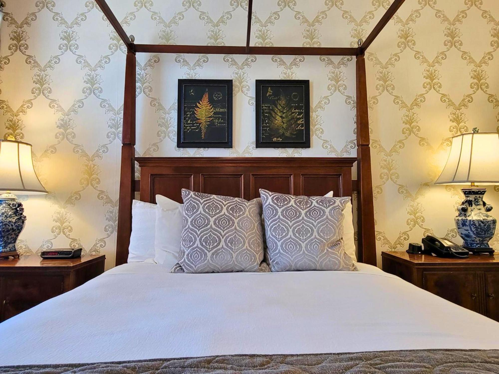 Altland House Inn & Suites Abbottstown Esterno foto