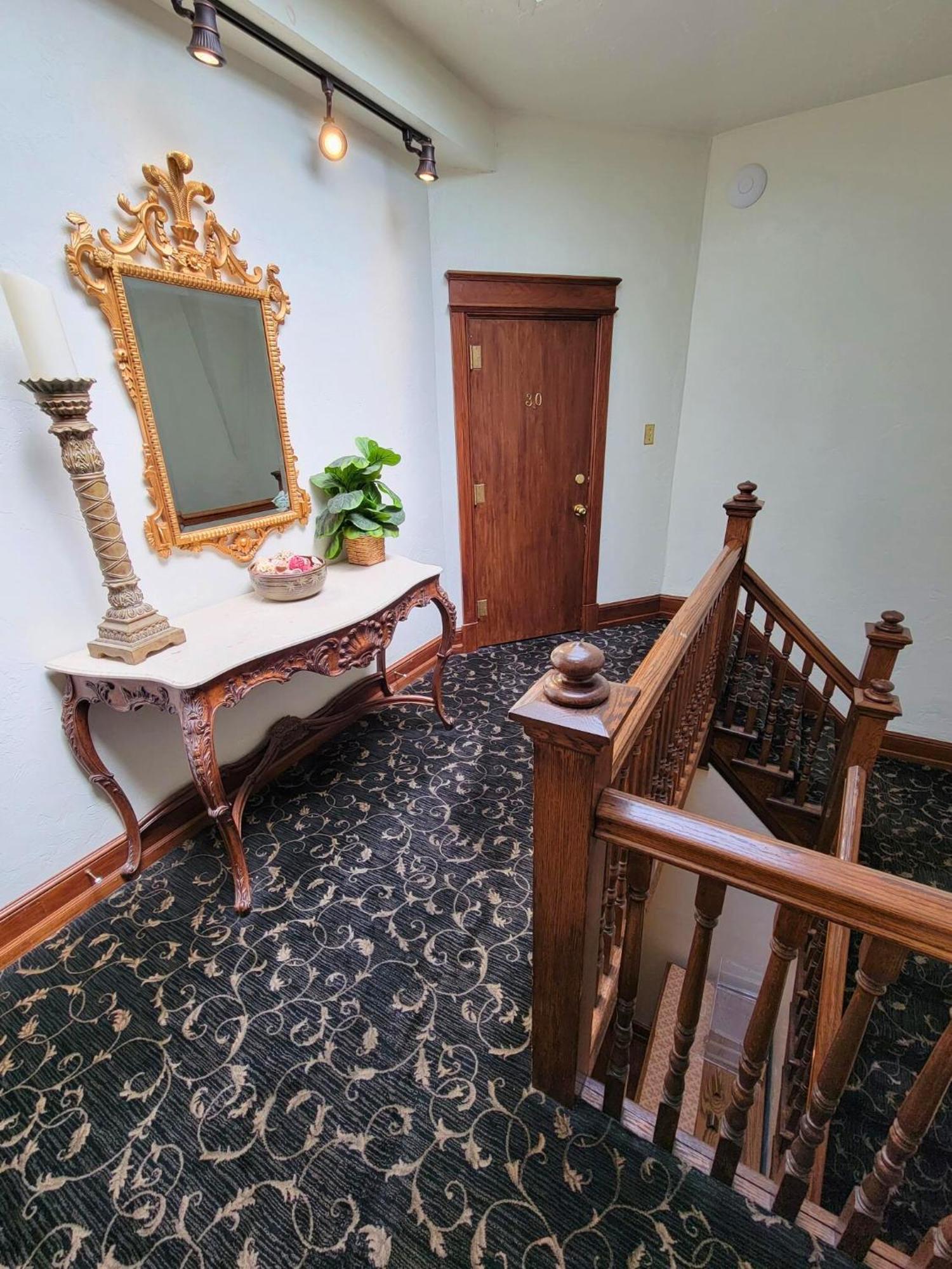 Altland House Inn & Suites Abbottstown Esterno foto