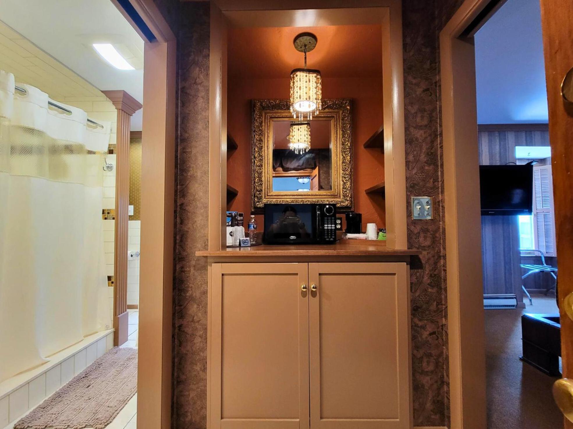 Altland House Inn & Suites Abbottstown Esterno foto