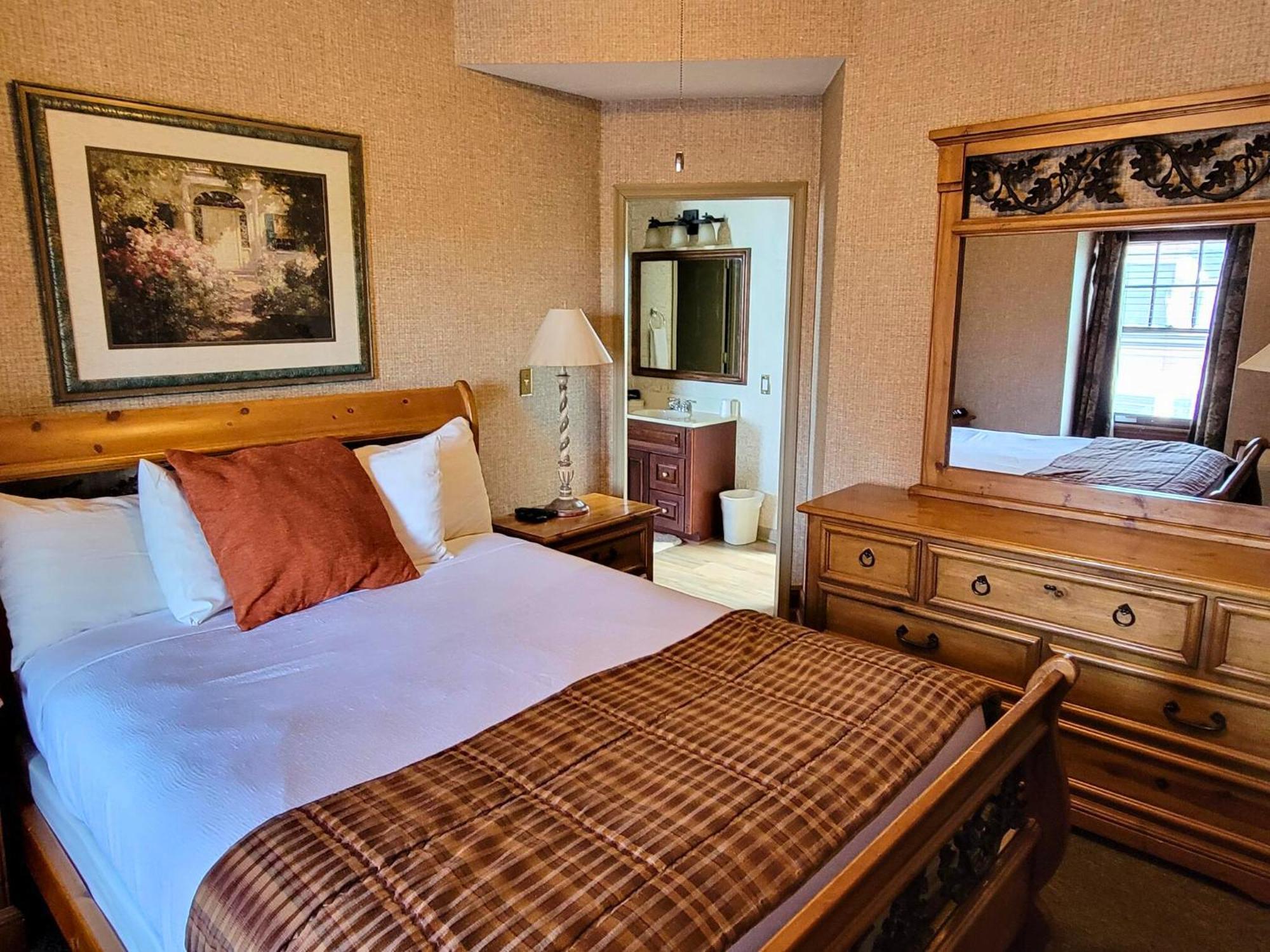 Altland House Inn & Suites Abbottstown Esterno foto